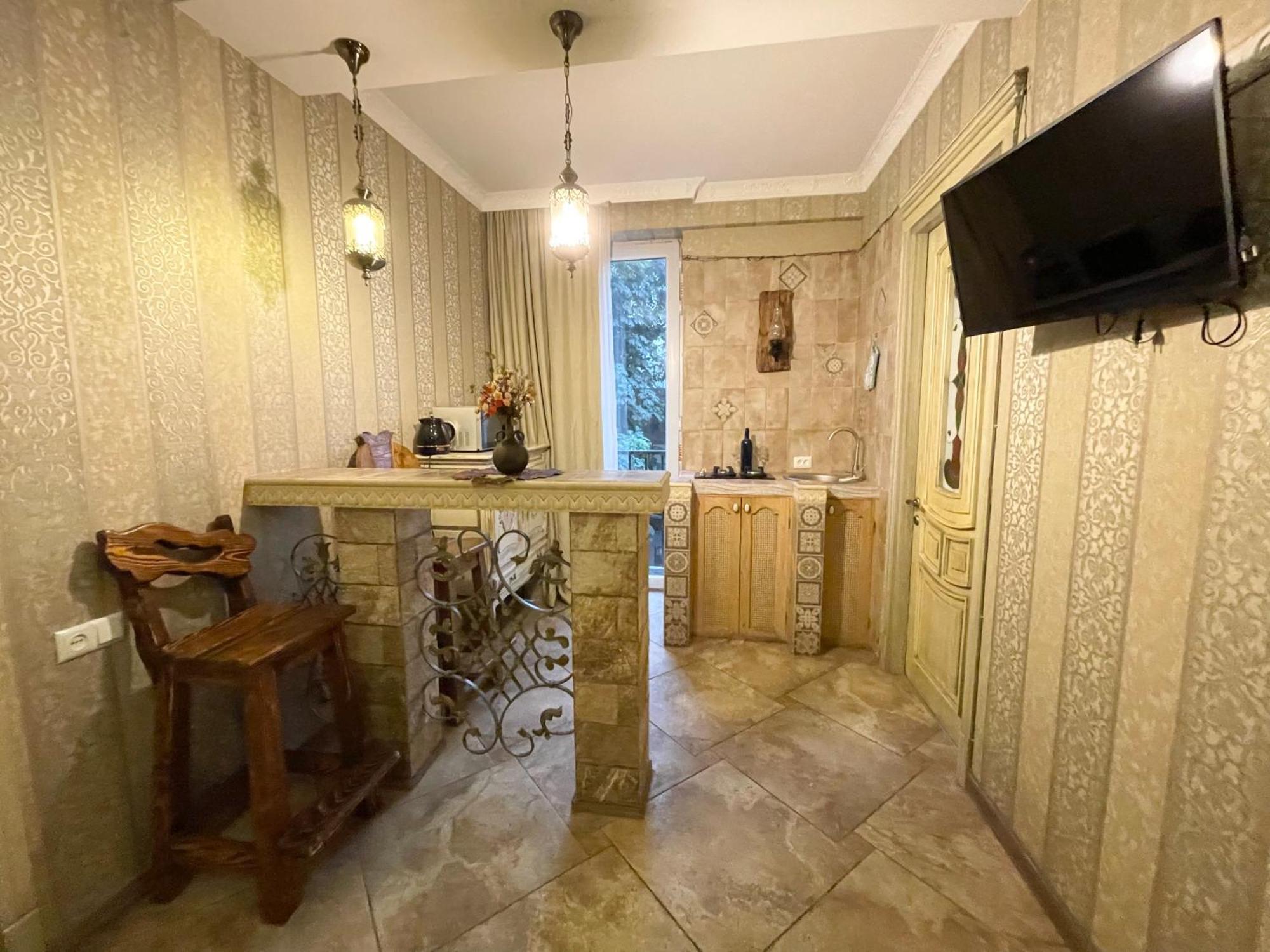 Central Apartment Τυφλίδα Εξωτερικό φωτογραφία